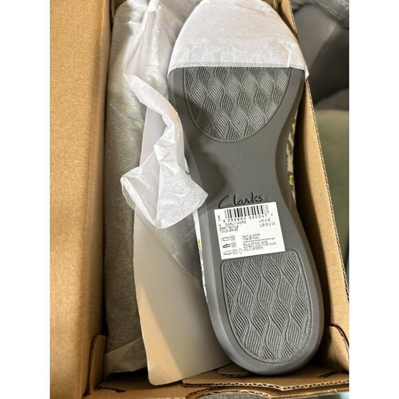 Clarks Women's Carly Hope Ballet Flat Grey Text Animal Print NEW 6.5 W - Picture 9 of 9